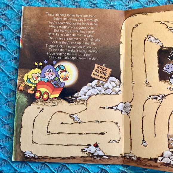 1983/84 Rainbow Brite Color book/Card - Picture 15 of 16